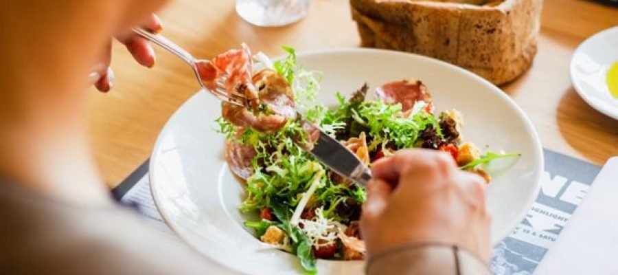 Healthy Habits, Productive Employees: The Impact of Nutrition on Workplace Performance