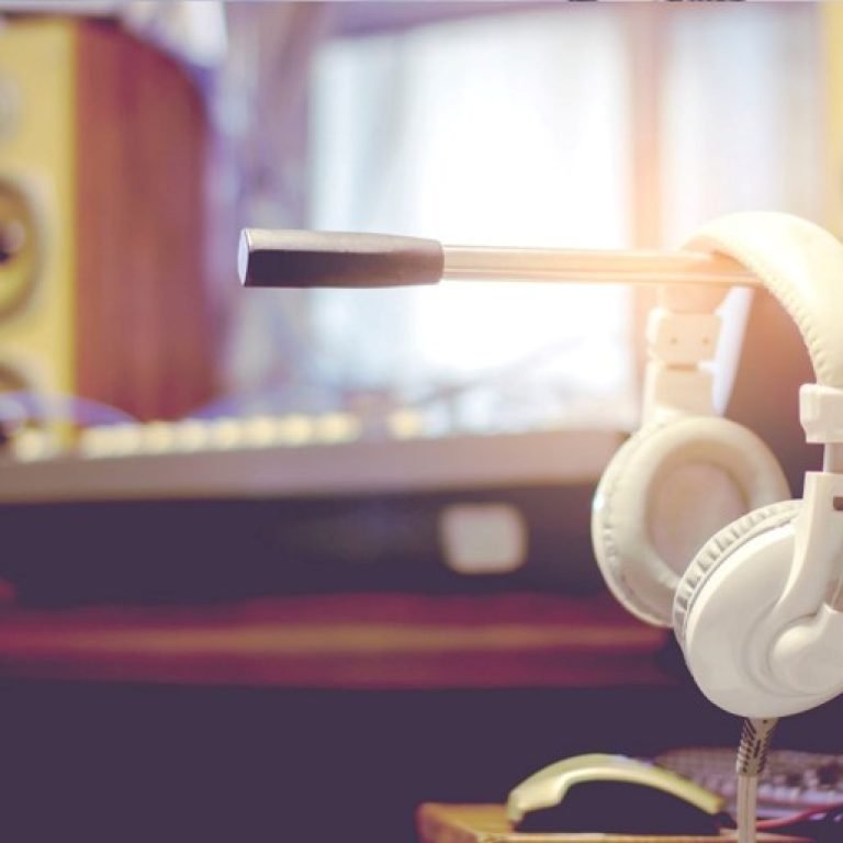Staying Safe on Your Fitness Journey: How to Use Discreet Recording Devices